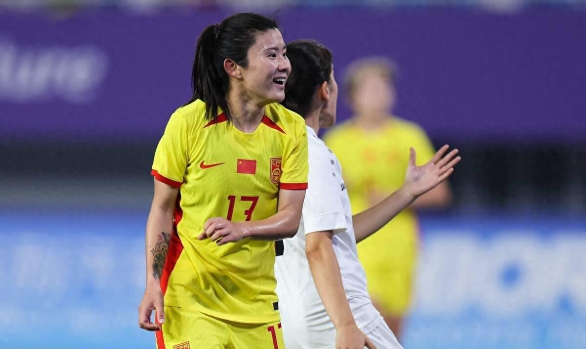 2025世俱杯直播-中国女足在比赛中展现出色表现，获得胜利